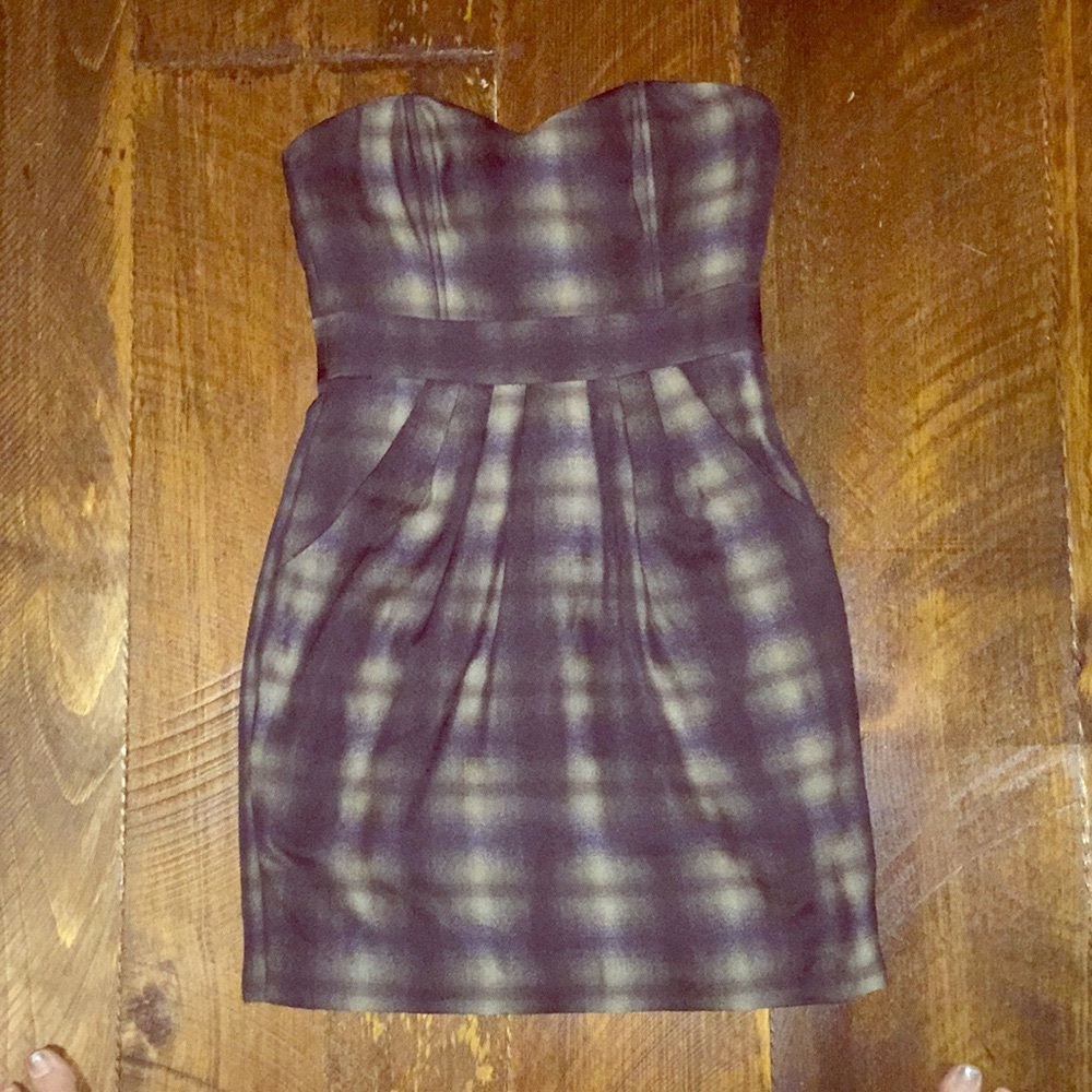 NWT 💋 H&M strapless dress